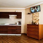 Comfortable Homes, Pool, Sauna, Jacuzzi