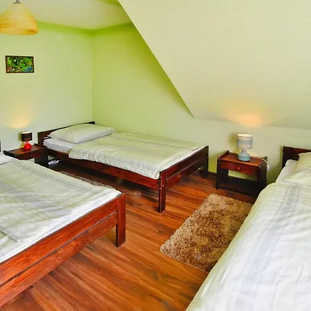 Comfortable Holiday Homes, Pool, Sauna, Jacuzzi *