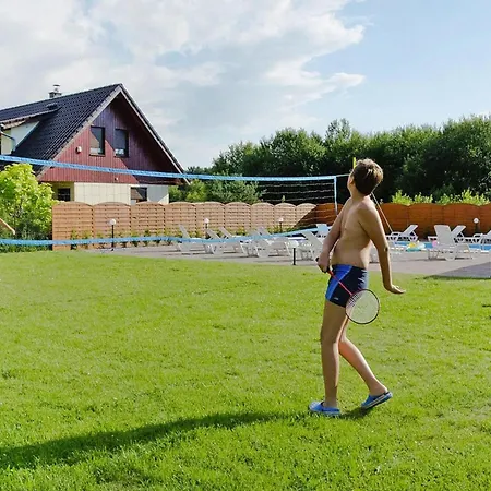 By Jamno With Pool Дом отдыха Osieki (Koszalin)