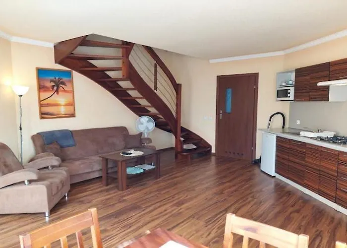 Comfortable Holiday Homes, Pool, Sauna, Jacuzzi Osieki (Koszalin)