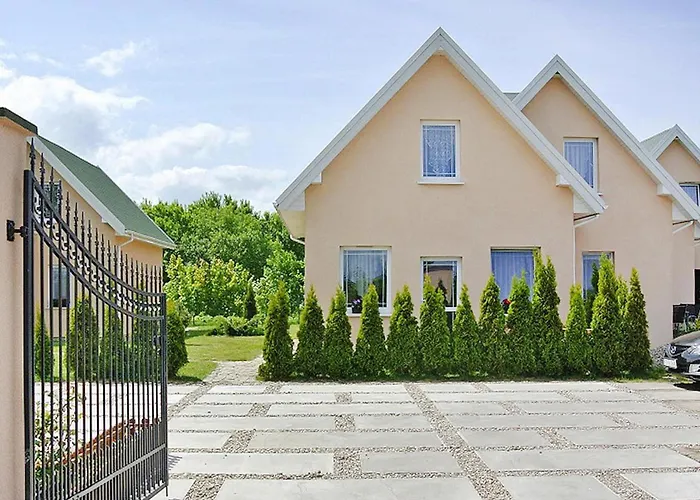 Comfortable Holiday Homes, Pool, Sauna, Jacuzzi Σπίτι διακοπών *